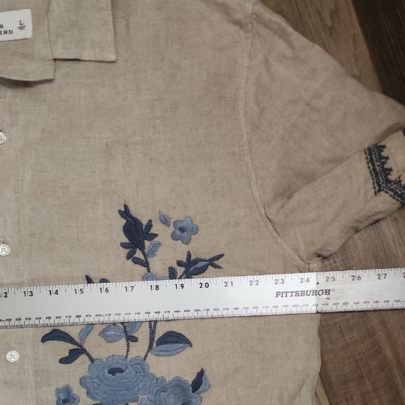 Abercrombie & Fitch Linen Blend Embroidered Button Up Shirt - Picture 9 of 13